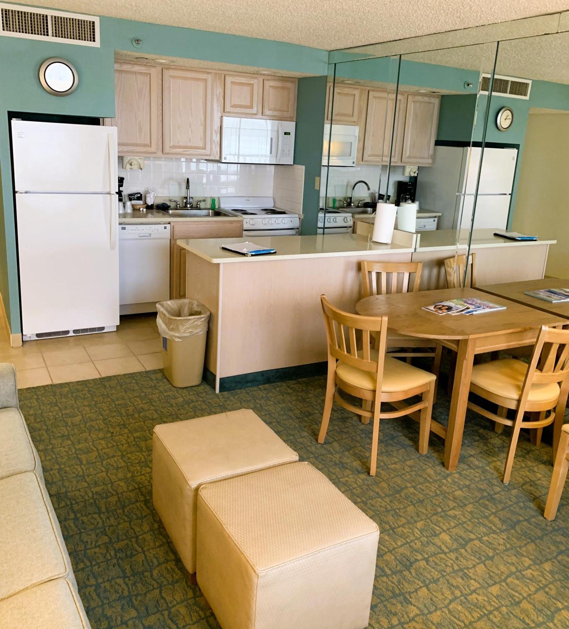 Barclay Towers Appartement Virginia Beach Buitenkant foto